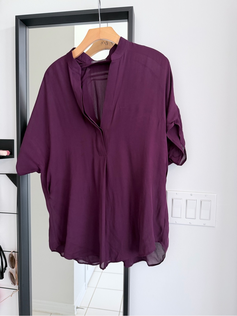 Vince 100% Silk Plum V-Neck Dolman Blouse Size M
